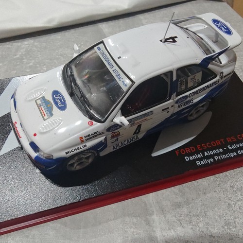 Ford escort rs cosworth - rs,