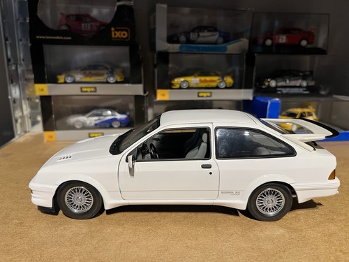 Minichamps ford sierra rs - 1:18,